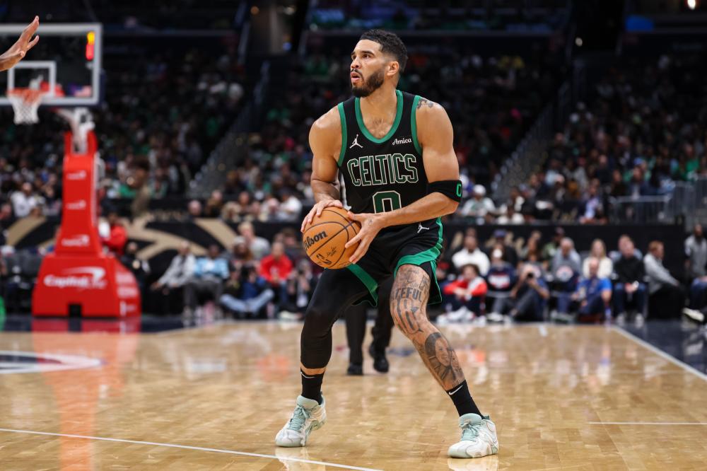 的篮球巨星 的篮球巨星