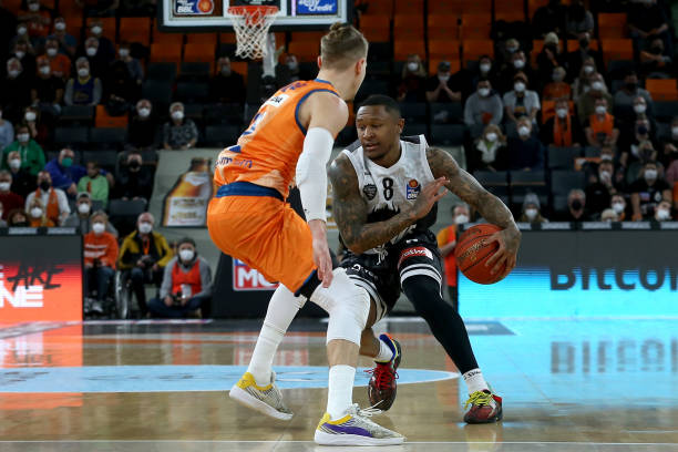 不仅成功打 不仅成功打